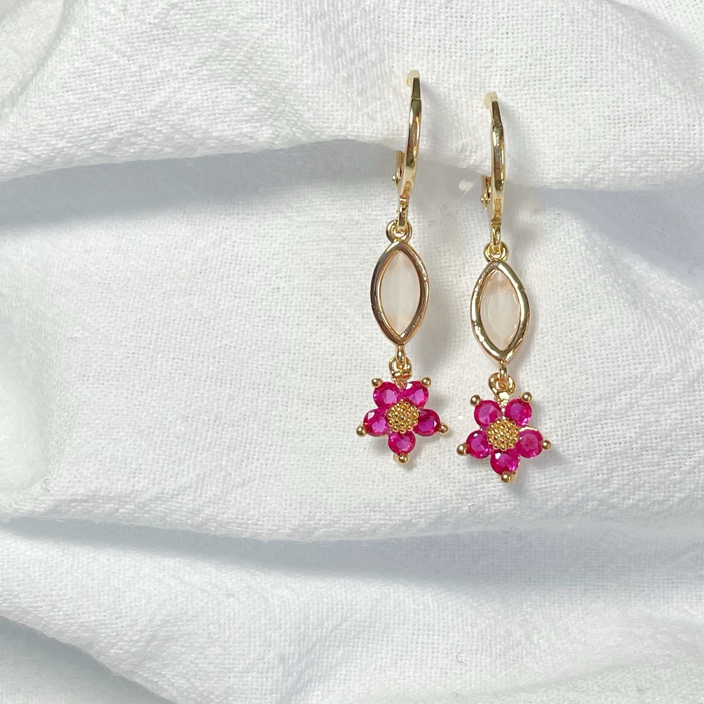 Pendientes “Florecillas rosas” largo