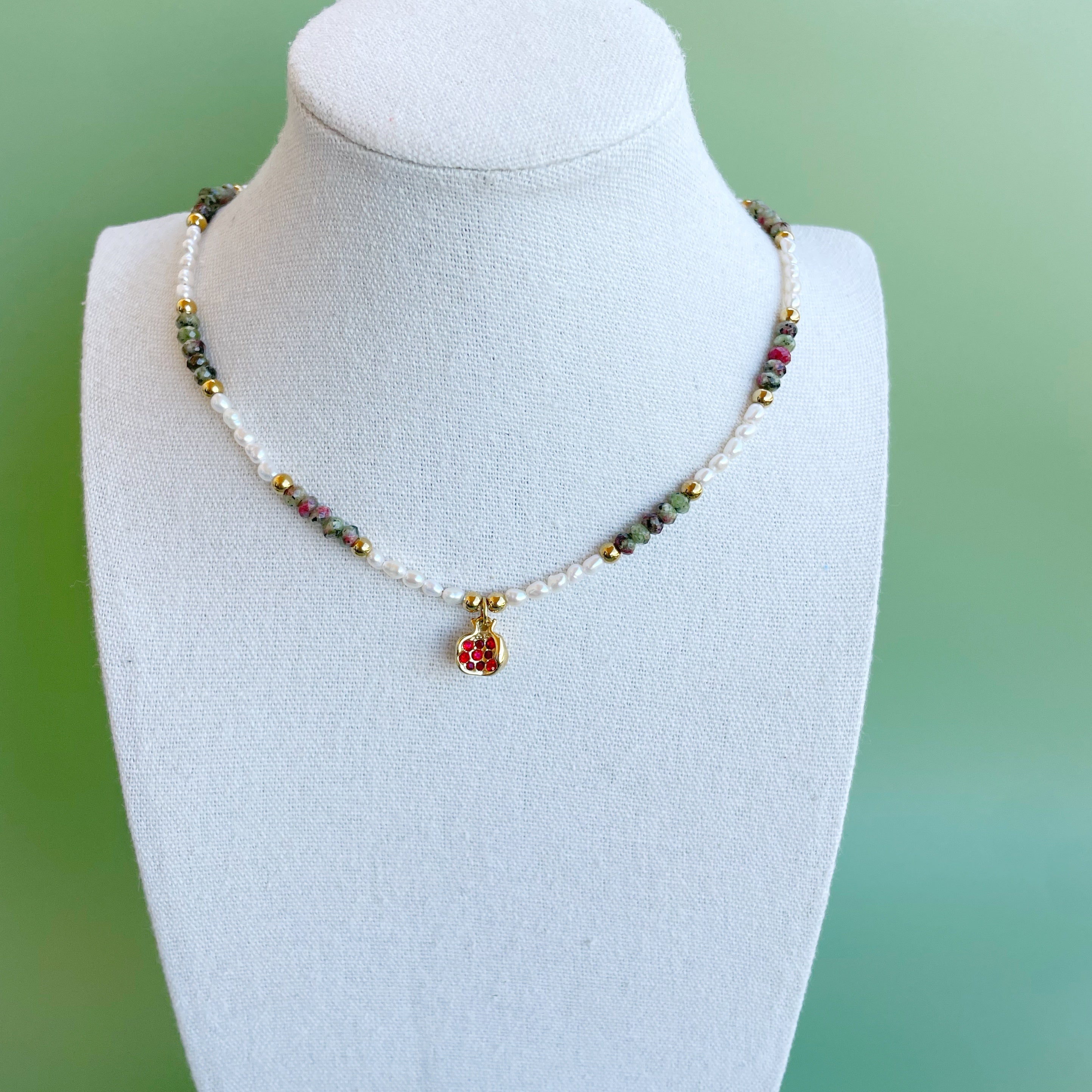 Collar perlas “Alhamar”