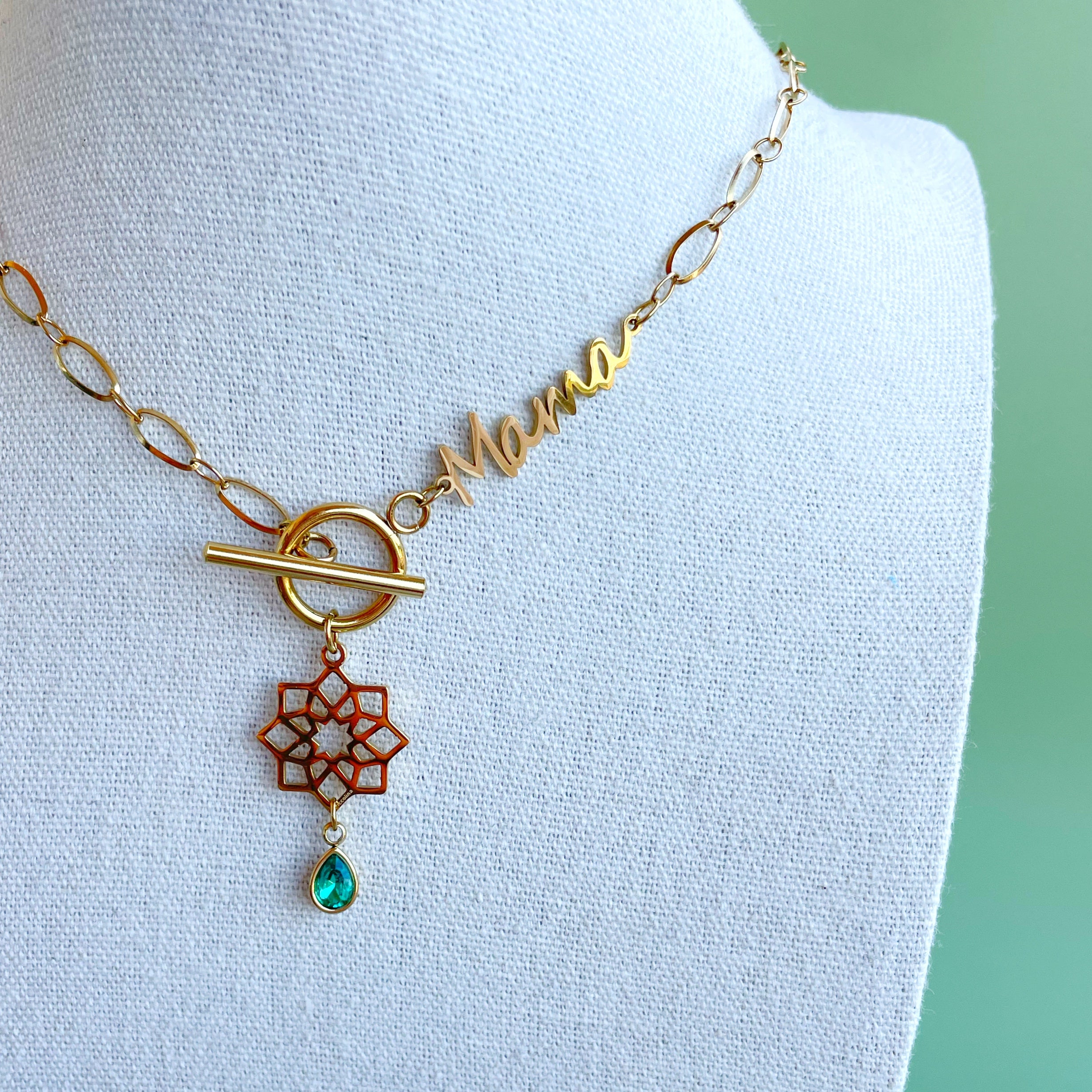 Collar “Mamá Nazarí”