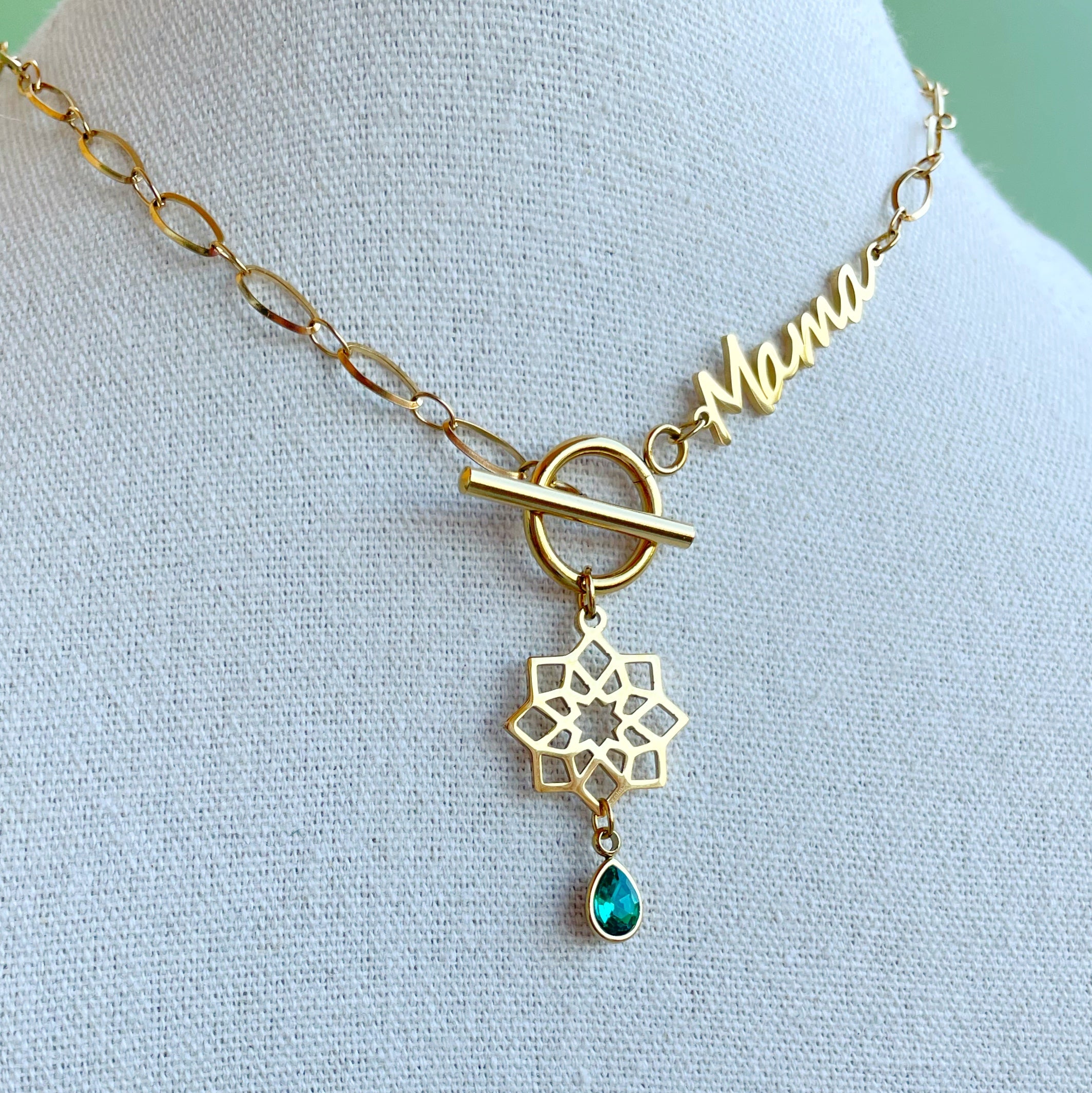 Collar “Mamá Nazarí”