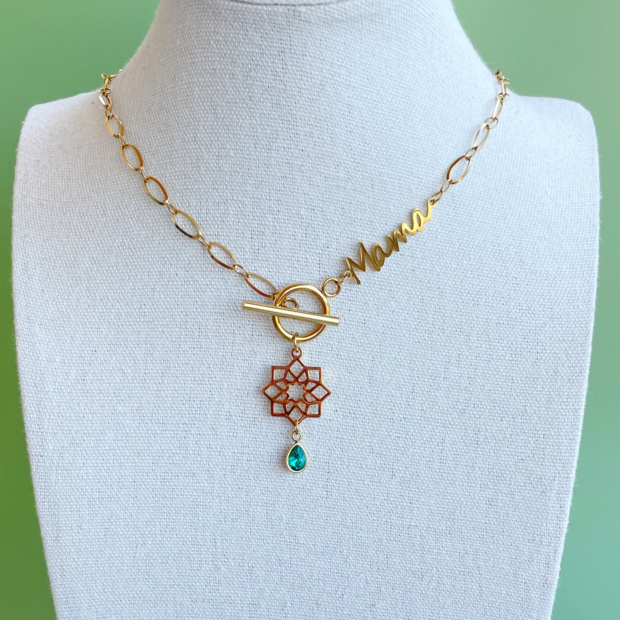 Collar “Mamá Nazarí”