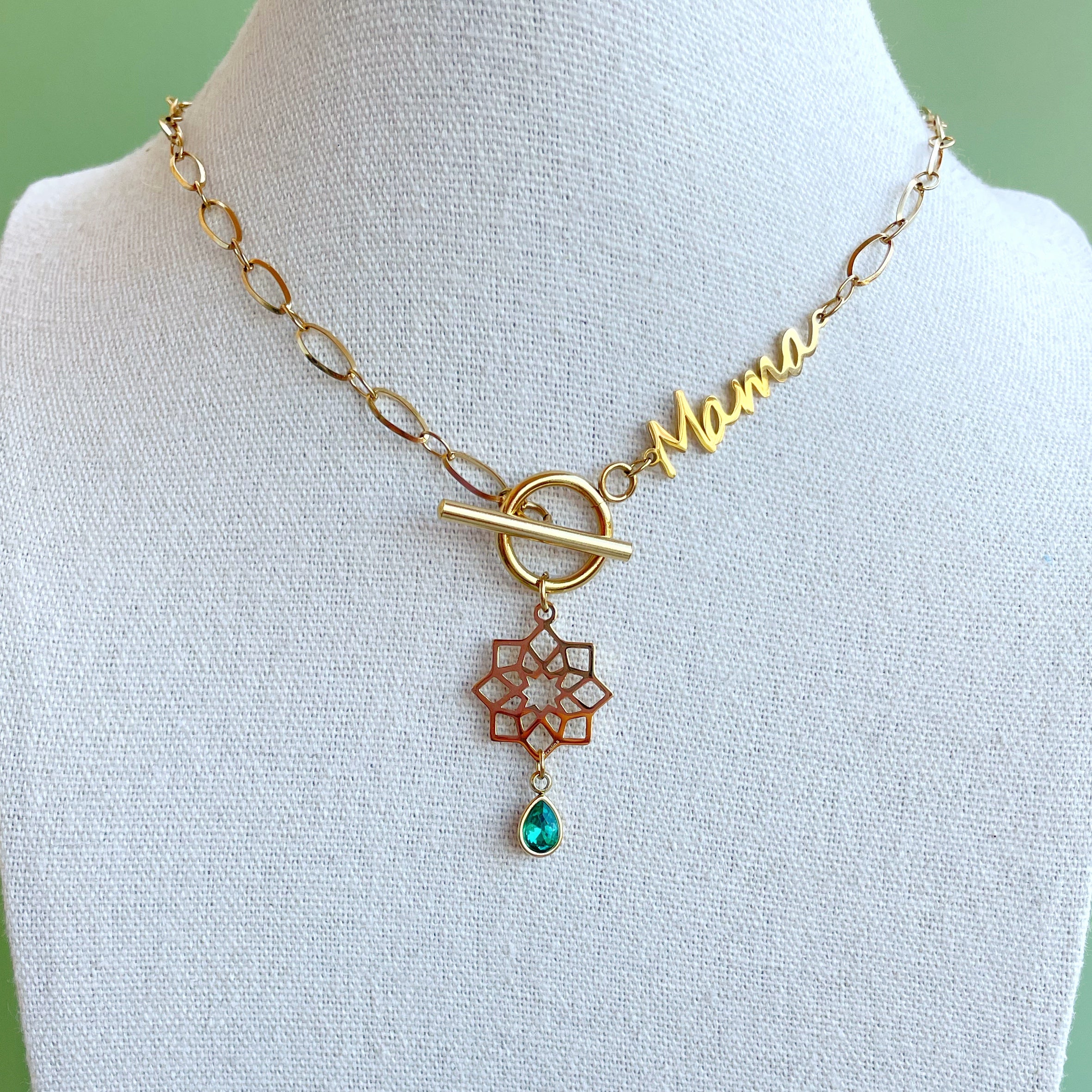 Collar “Mamá Nazarí”