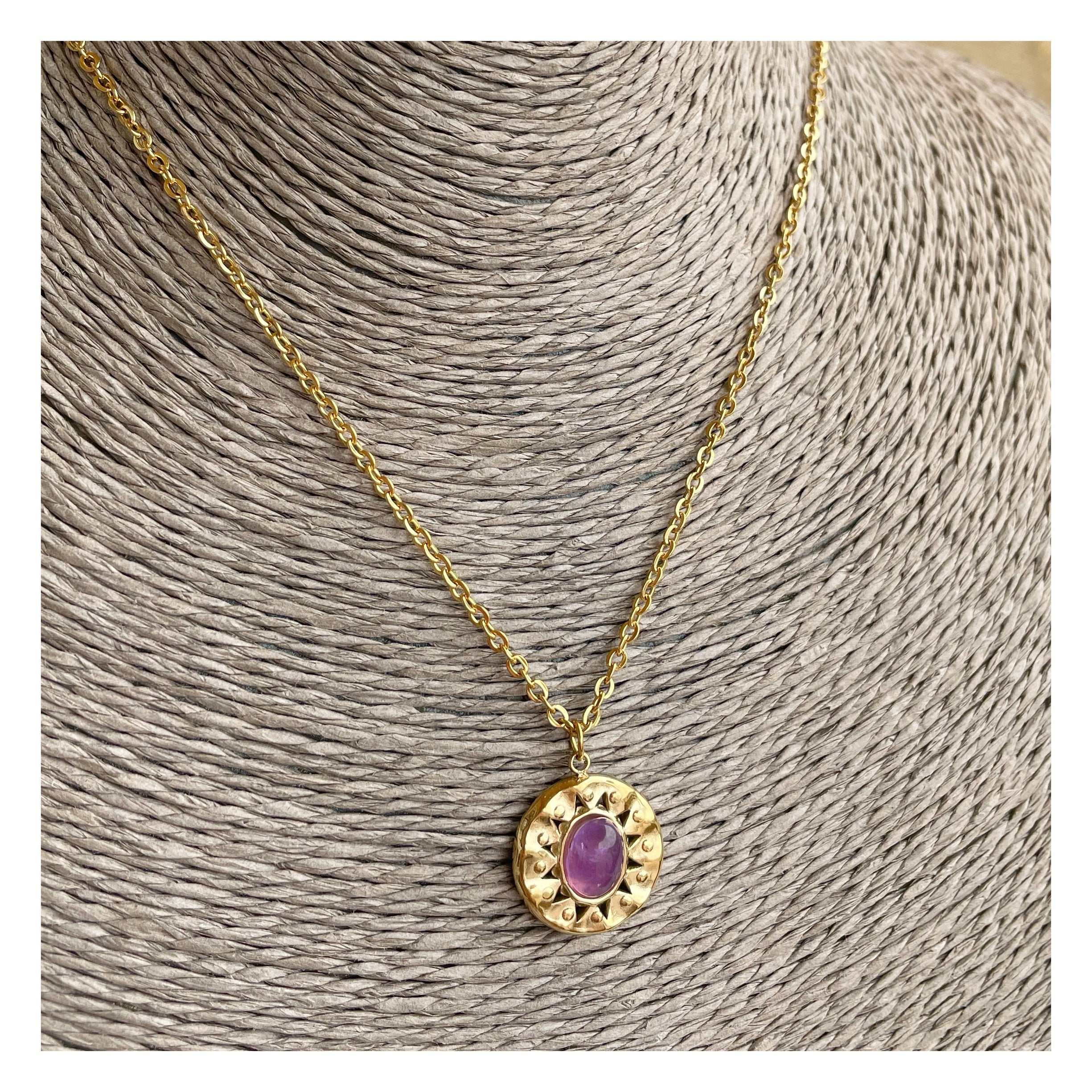 Collar “Sole” morado