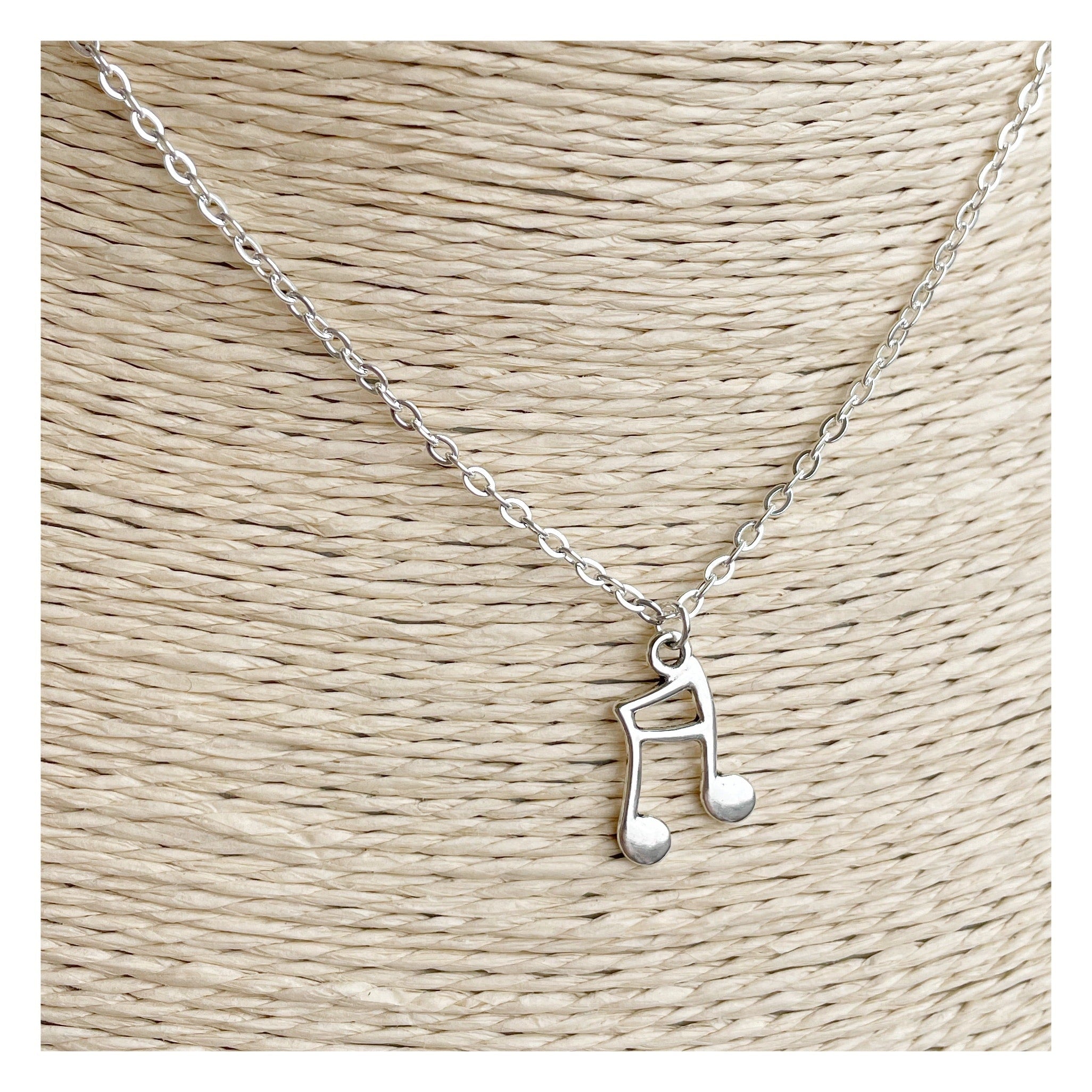 Collar “Melodia”