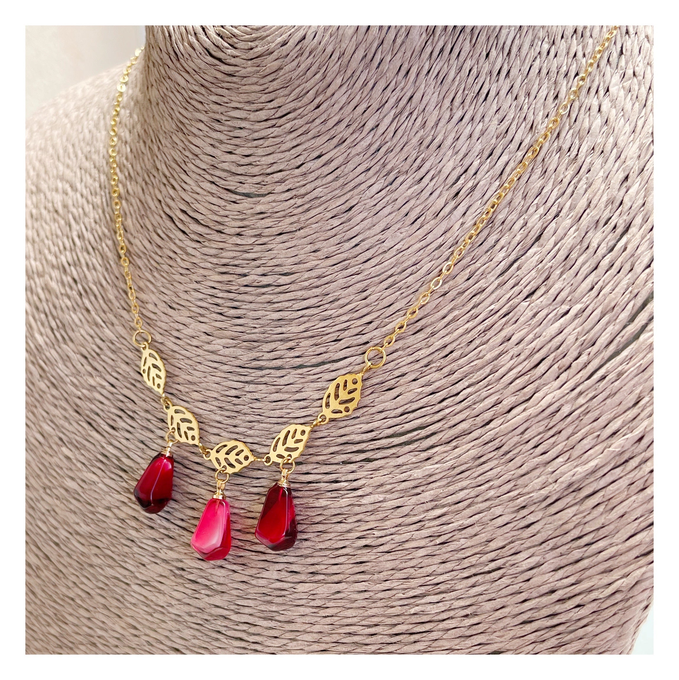 Collar “Granado”