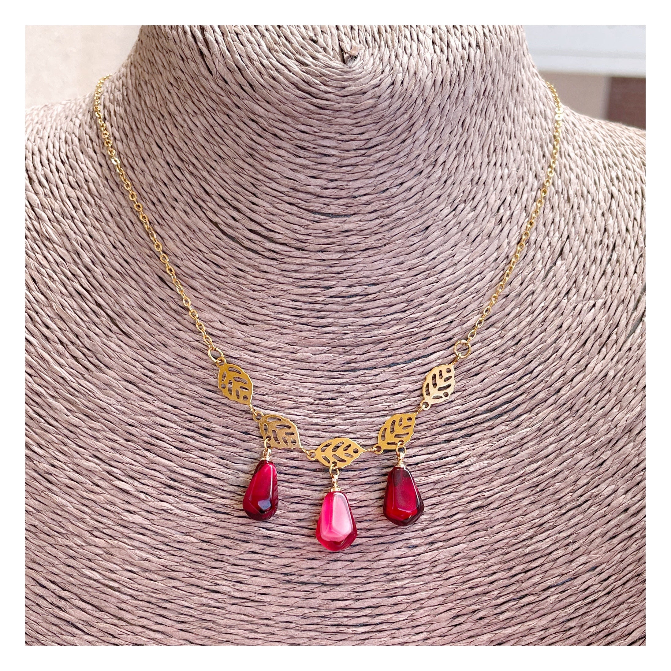 Collar “Granado”