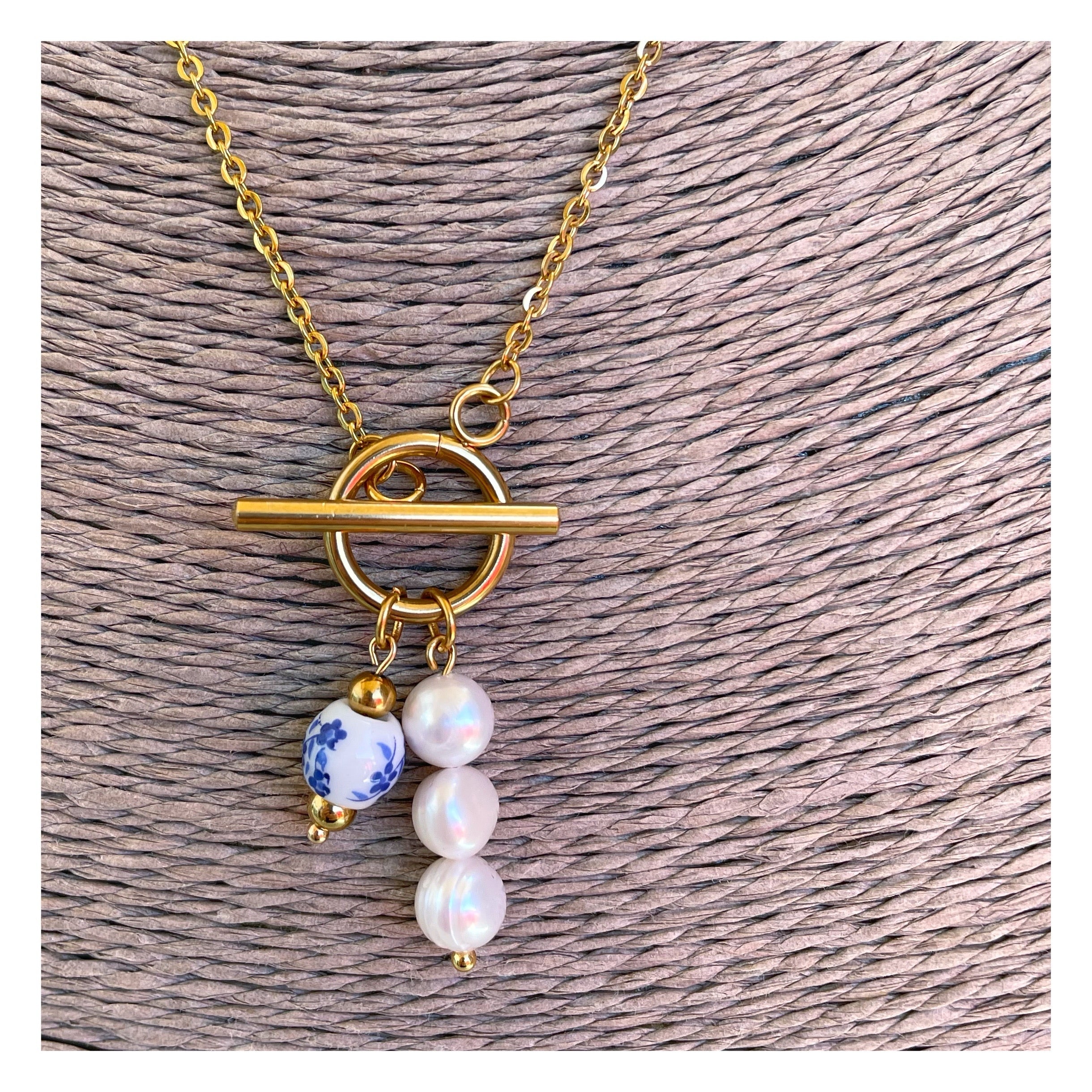 Collar “Rania”