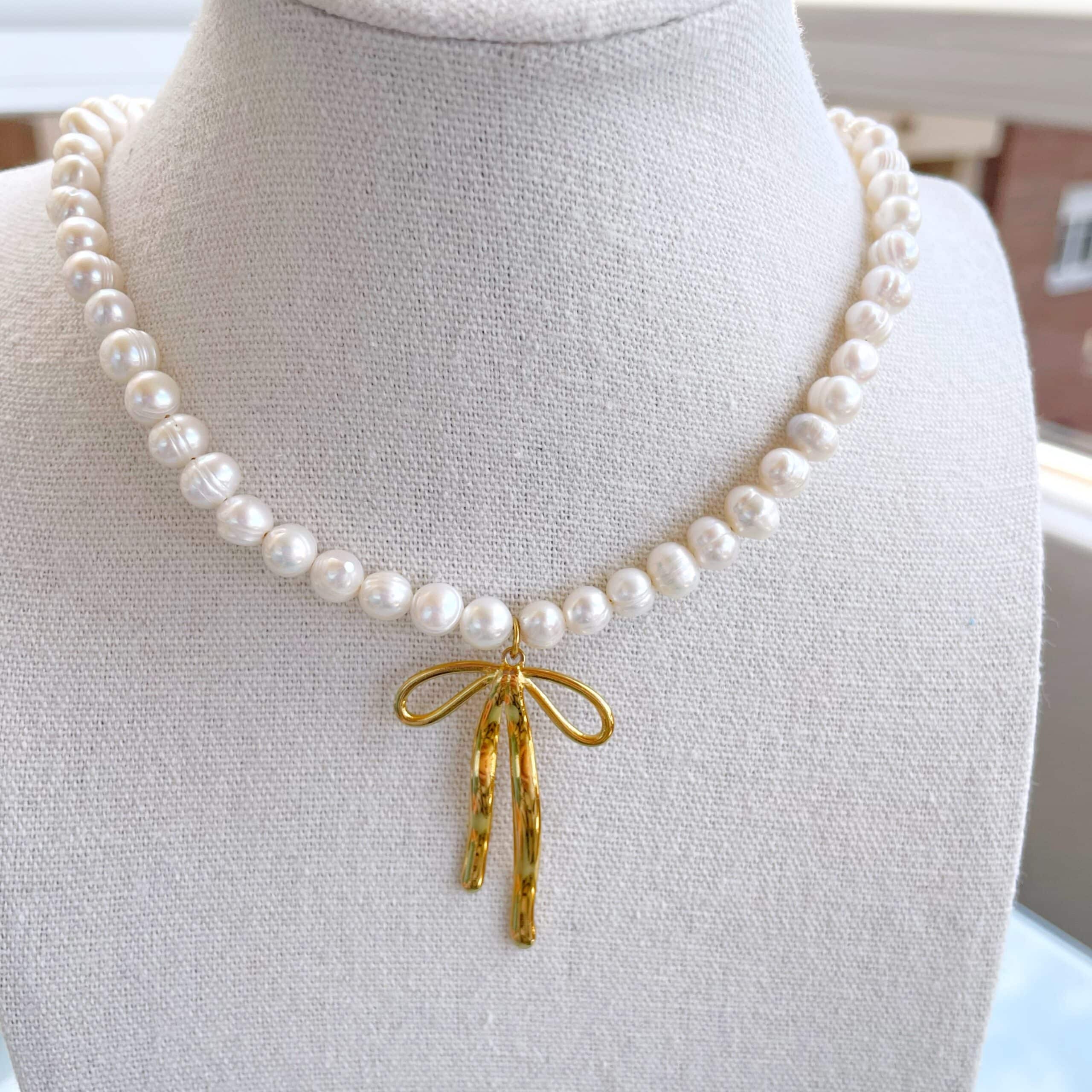 Collar perlas “Lazo” dorado