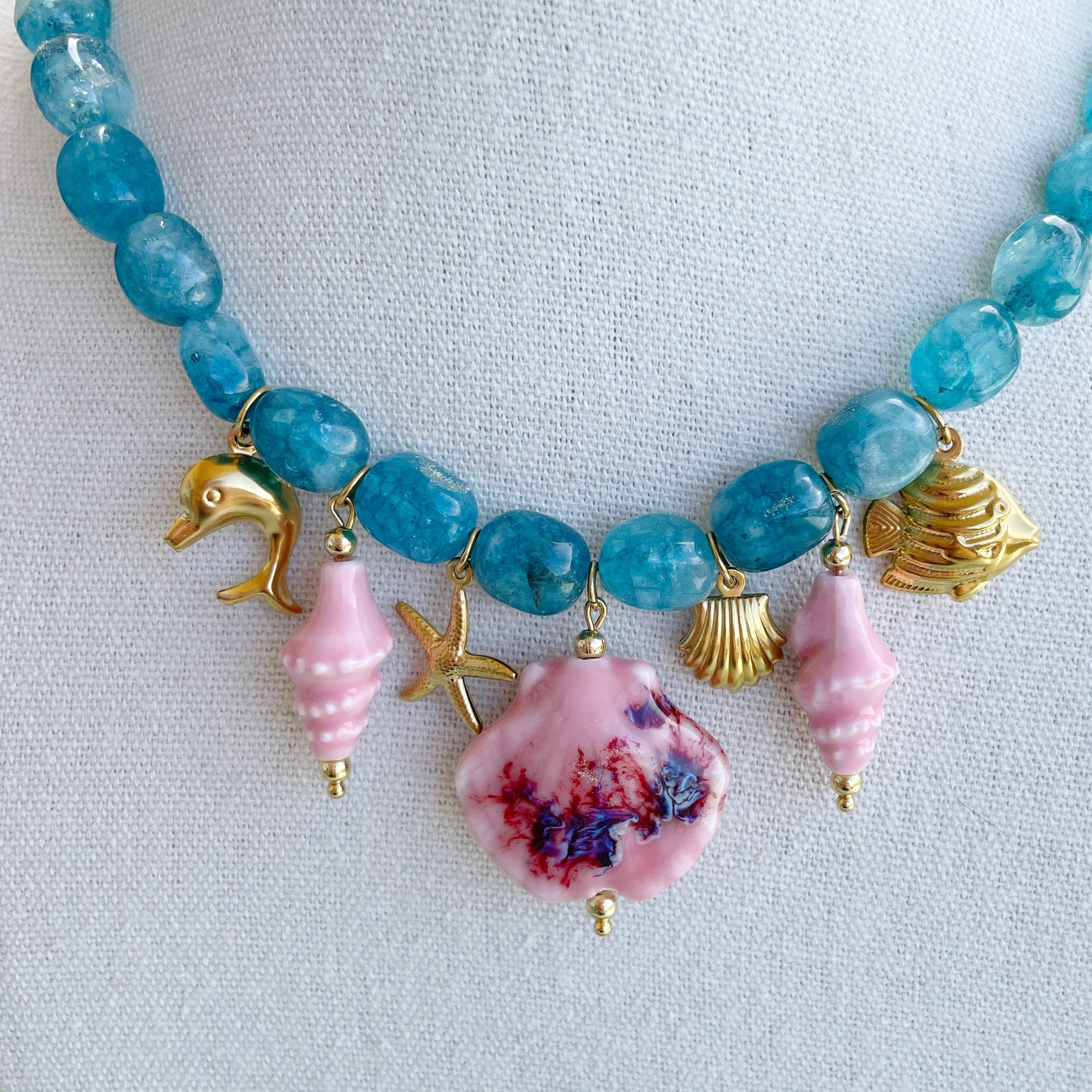 Collar piedras “Sirena Azul”