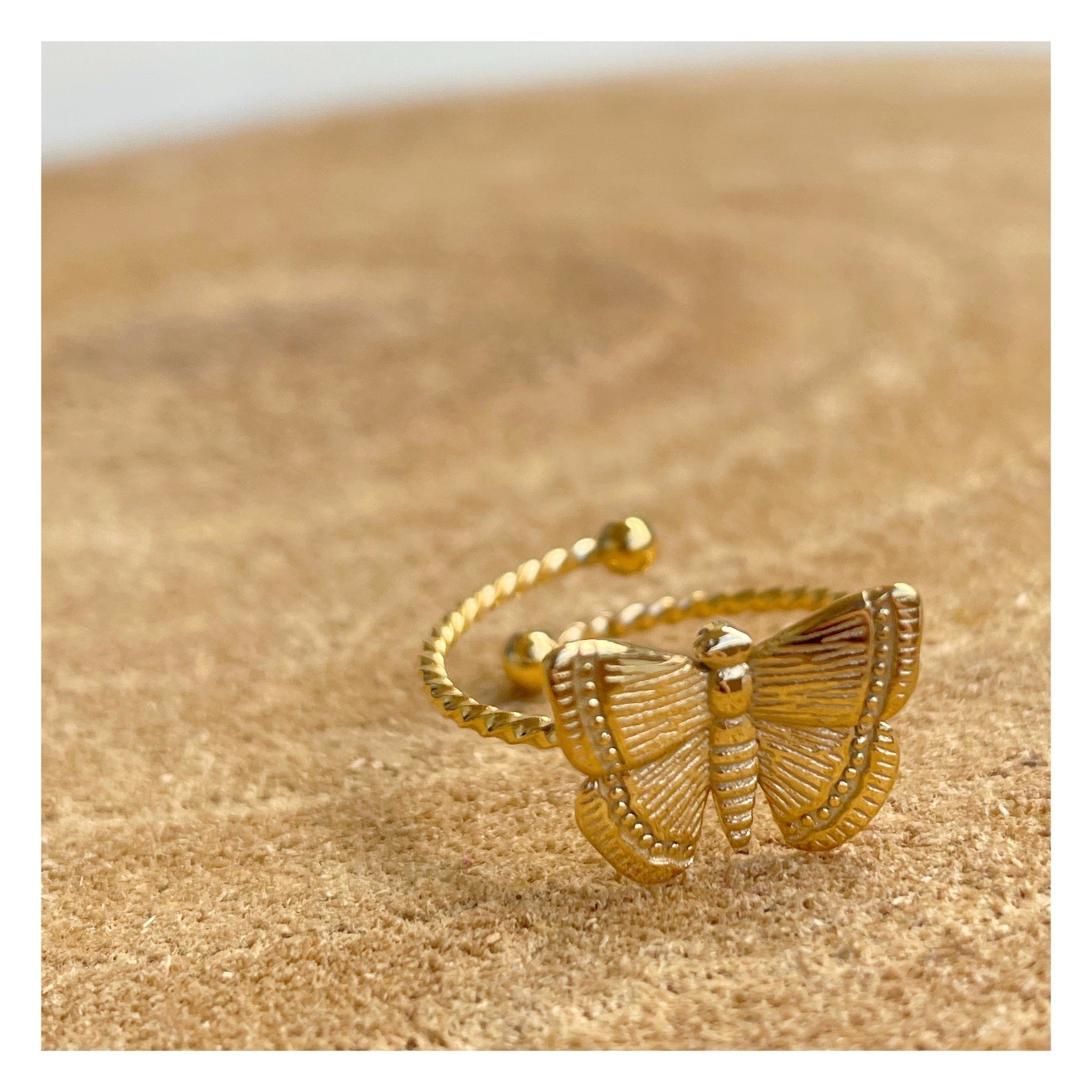 Anillo “Mariposa”