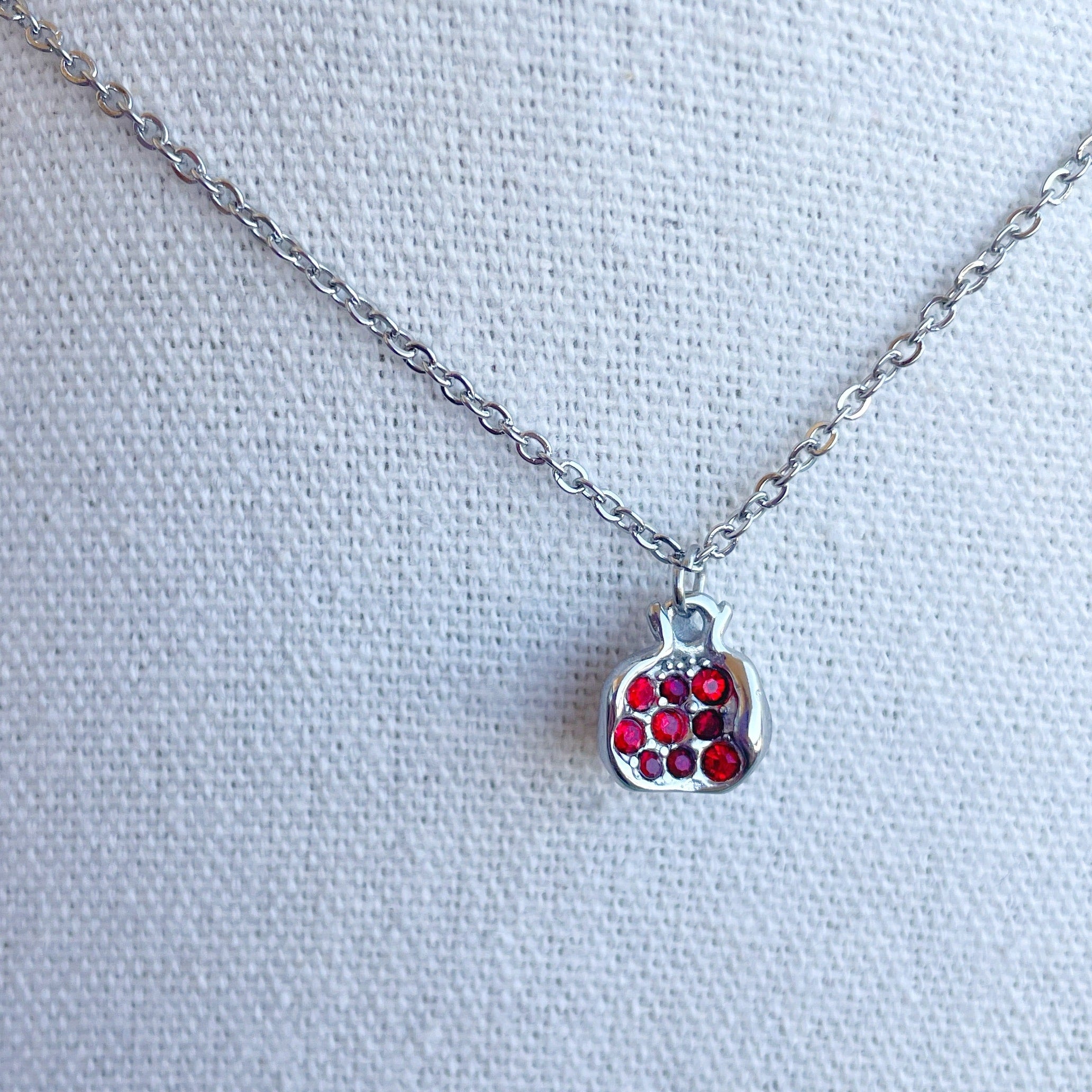 Collar “Granaína” plateado