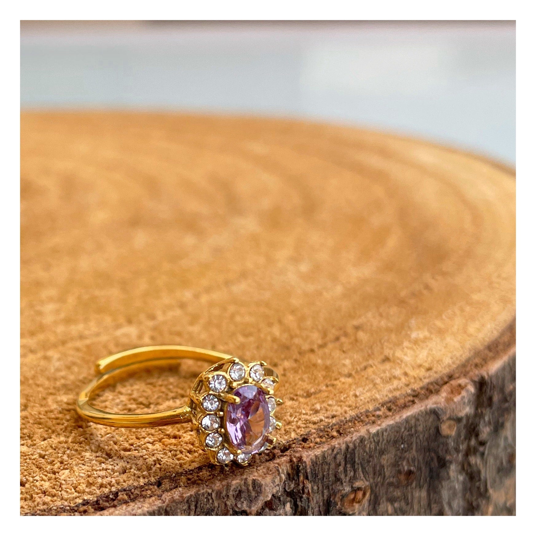 Anillo “Princesa Diana” morado