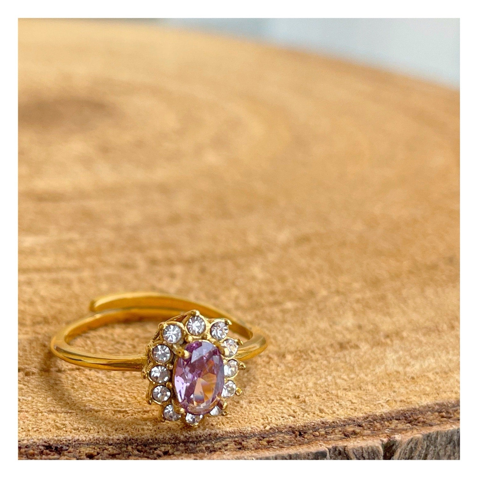 Anillo “Princesa Diana” morado