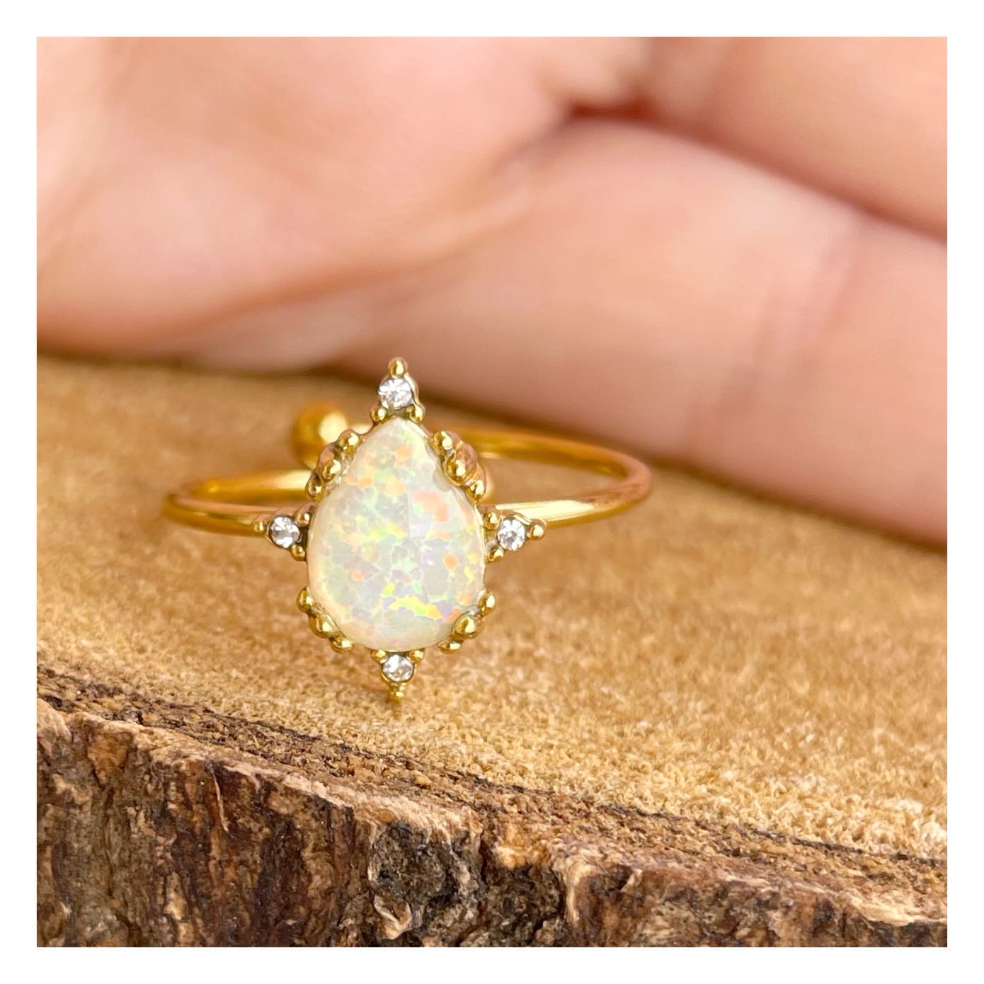 Anillo “Luna”