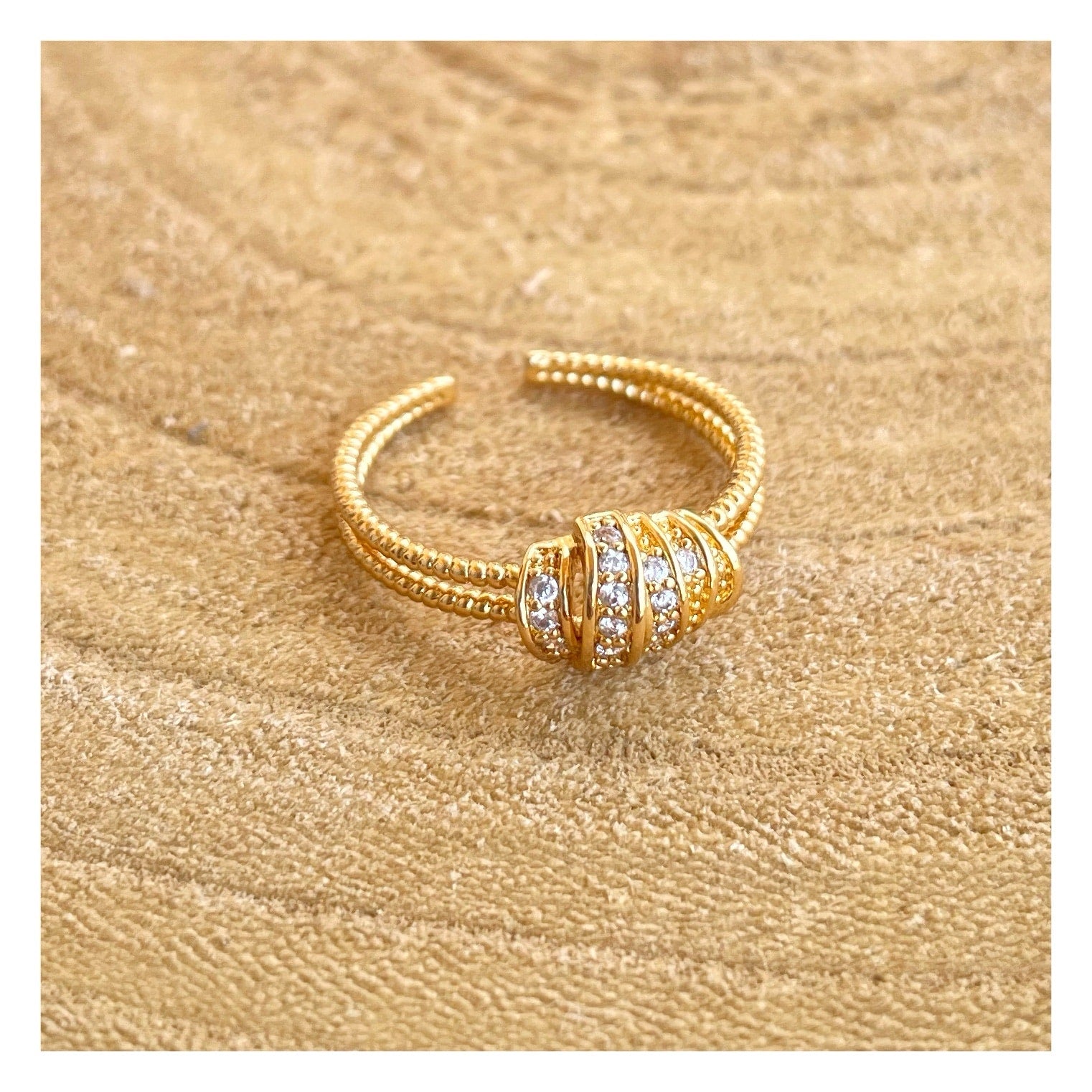 Anillo ajustable “Delujo”