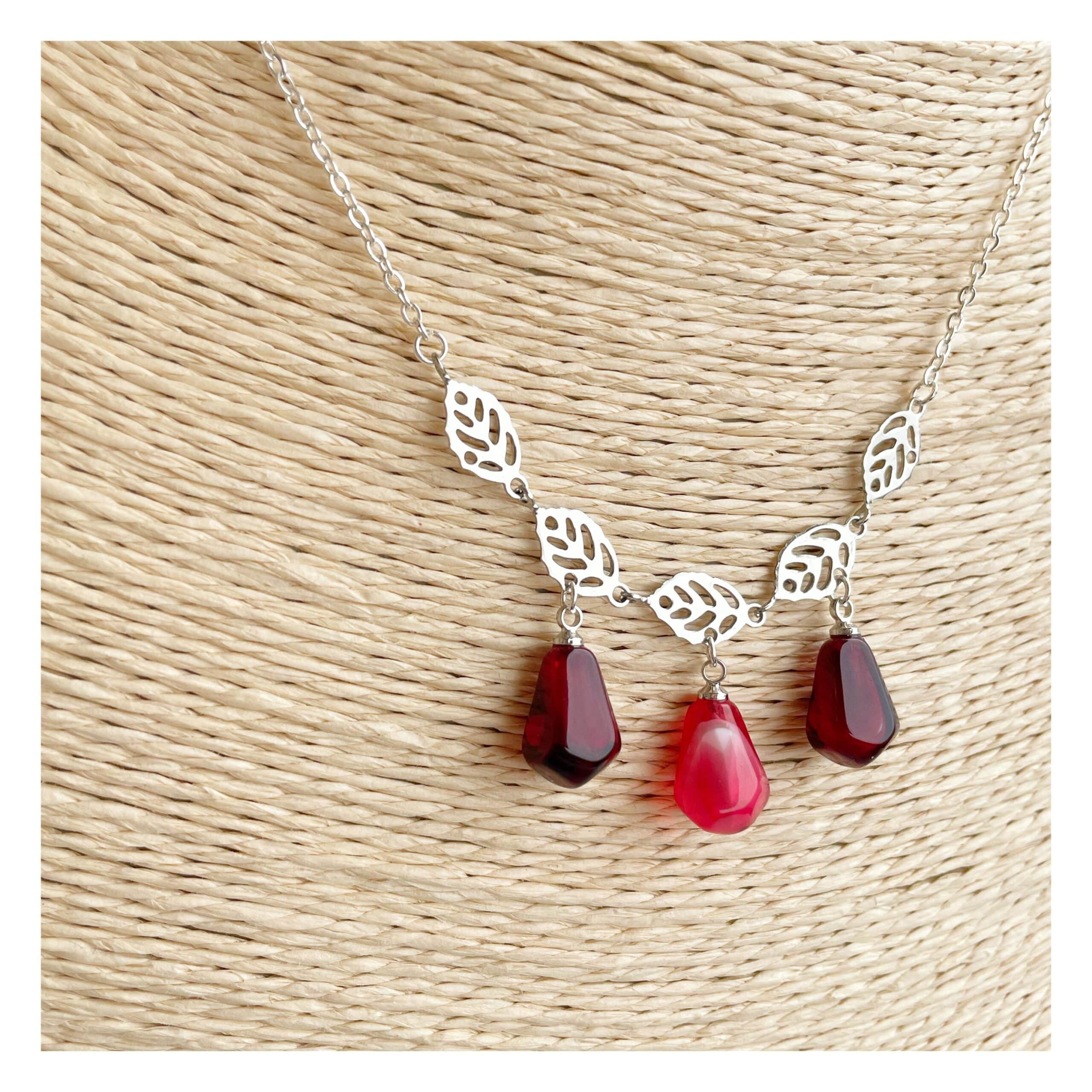 Collar “Granado” plateado