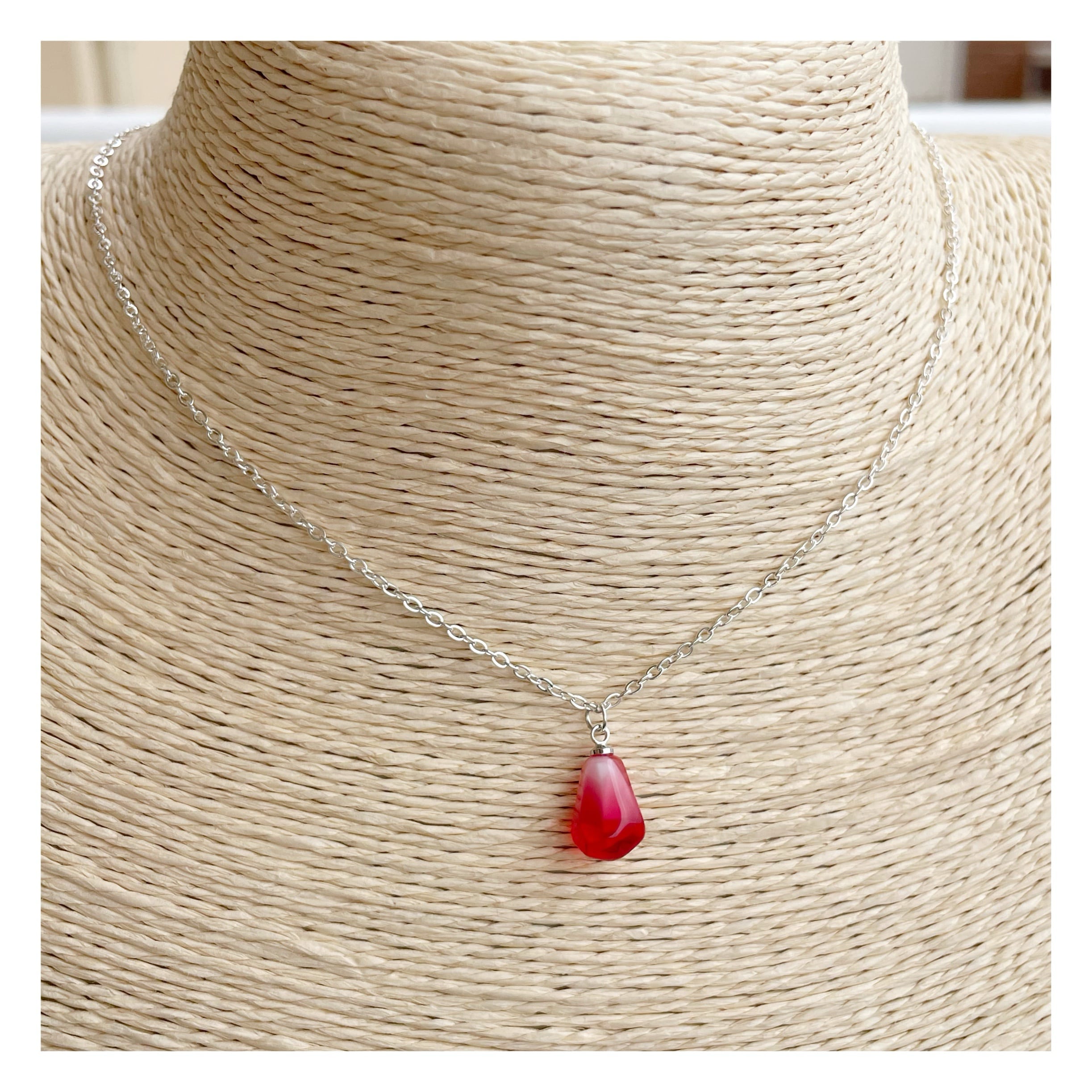 Collar “Pepita” Granaína Plateado