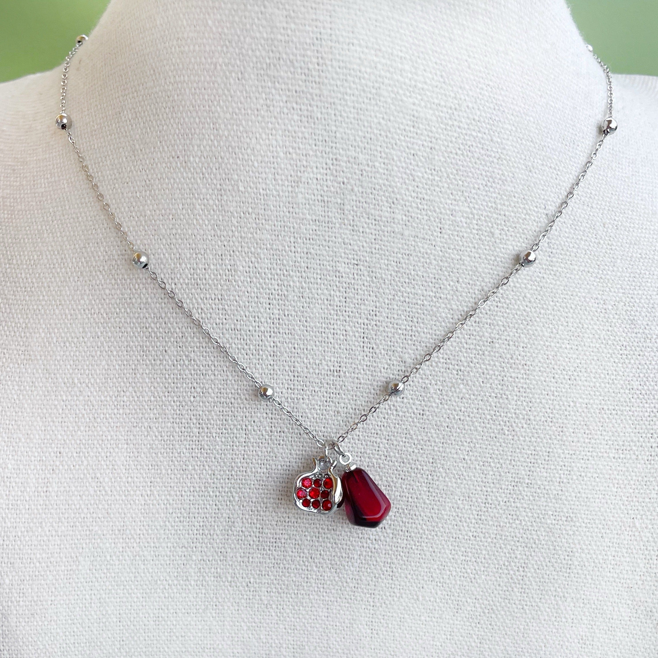 Collar “Cuchi” plateado