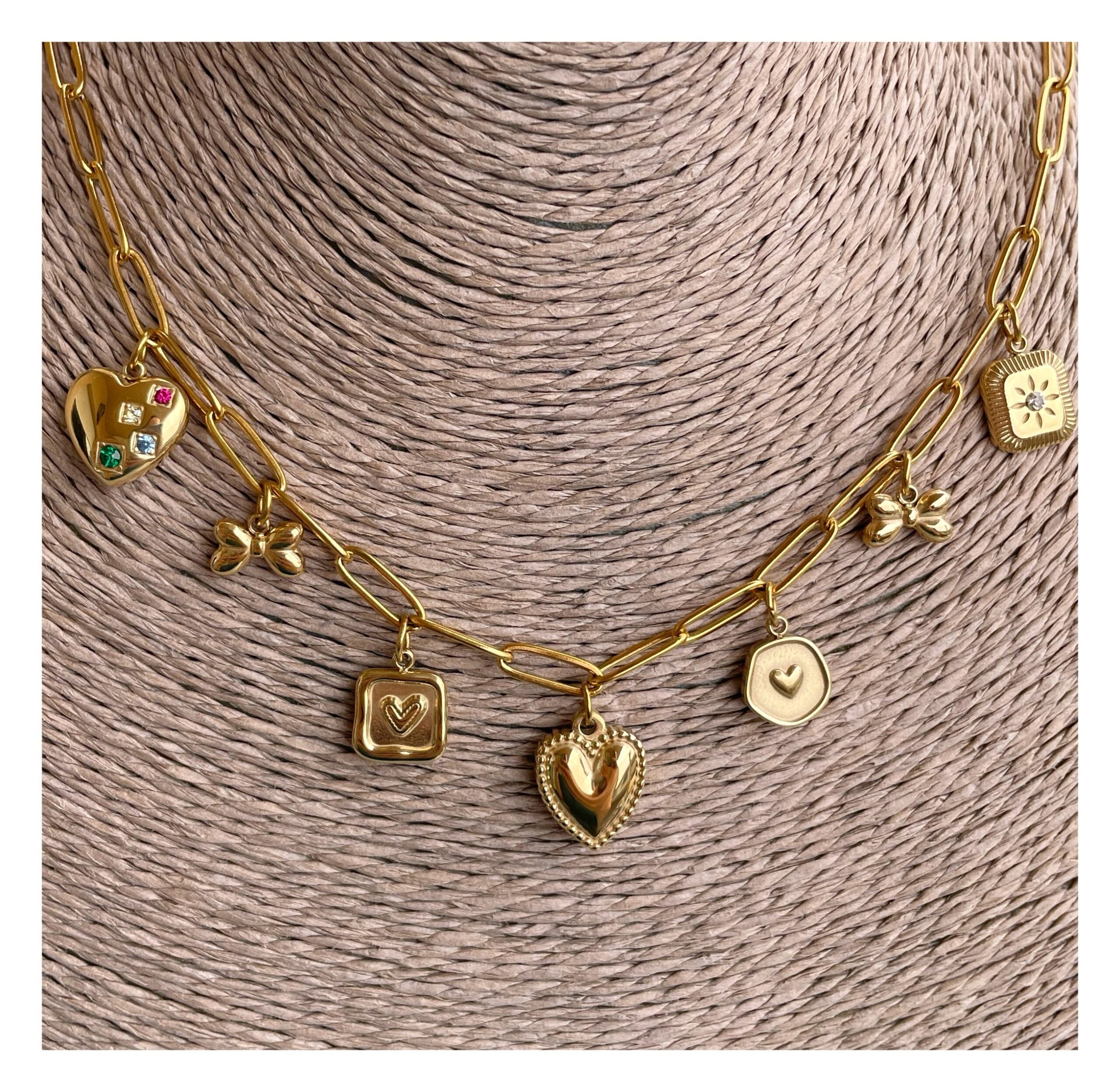 Collar charms “Coqueta”