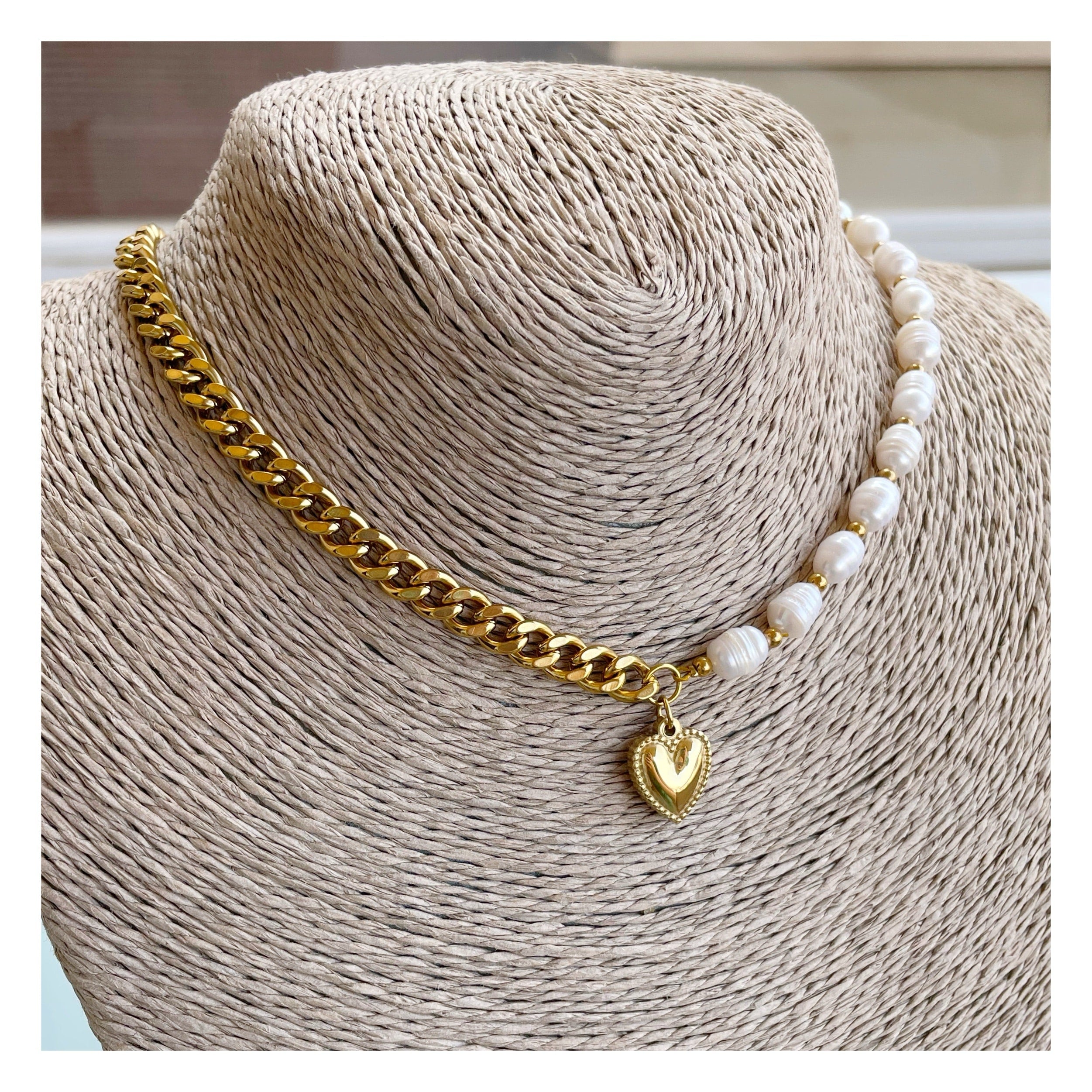 Collar “Amore”