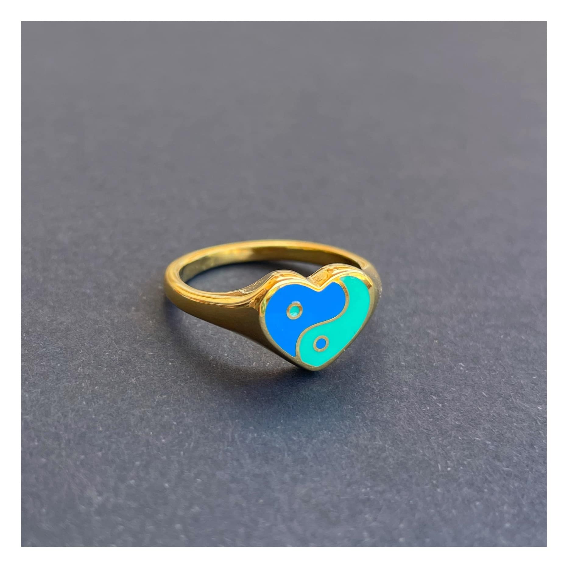 Anillo “Jing Jang” azul