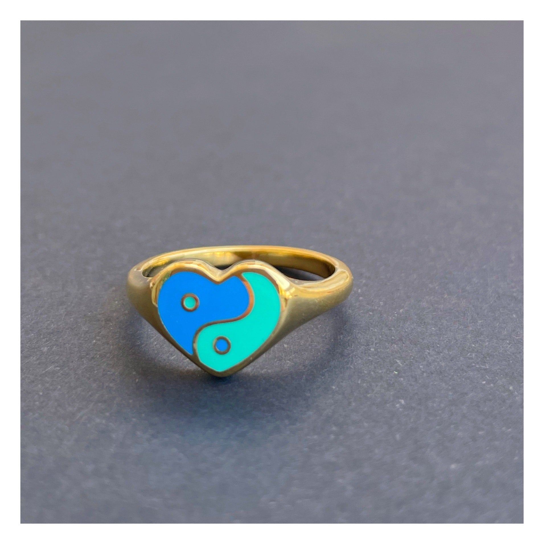 Anillo “Jing Jang” azul