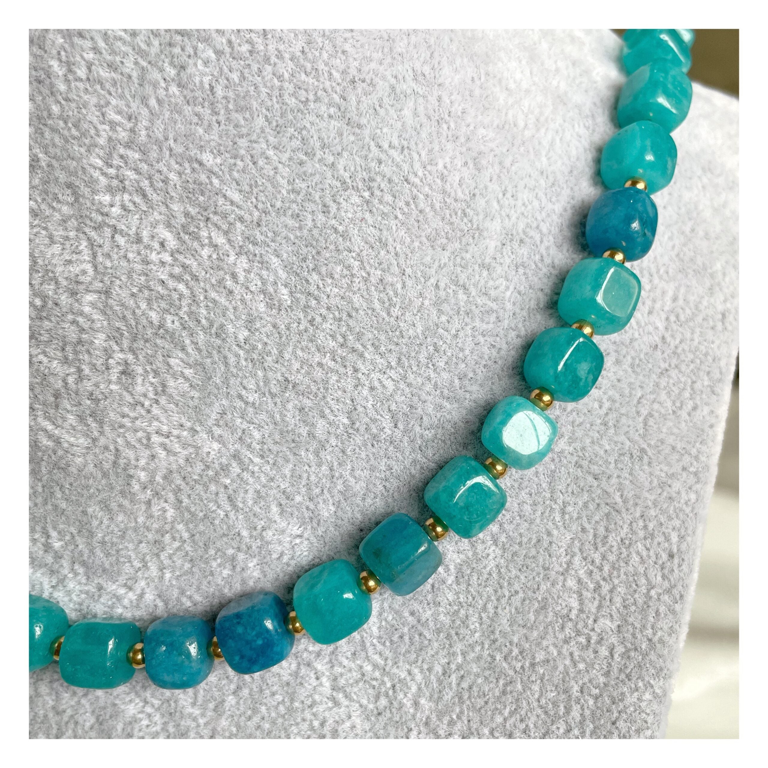 Collar “Piedra azul”
