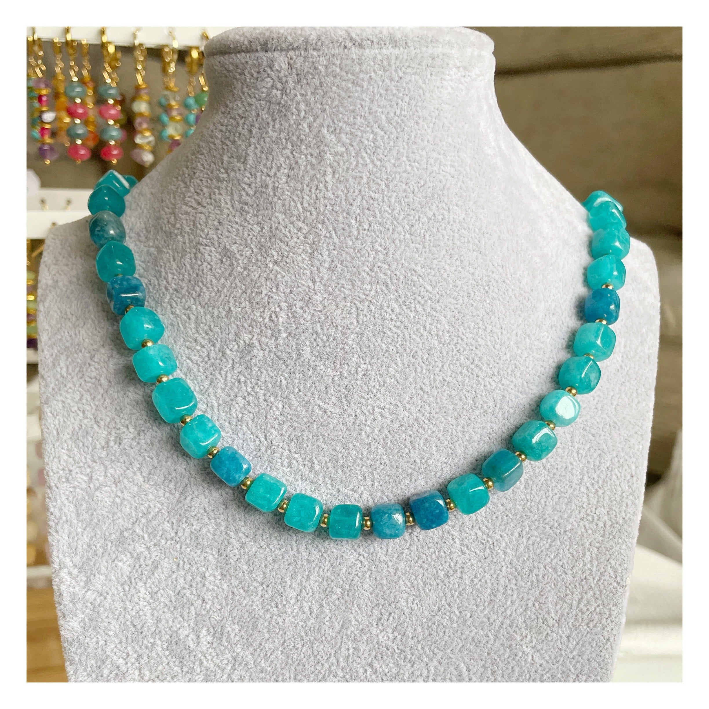 Collar “Piedra azul”