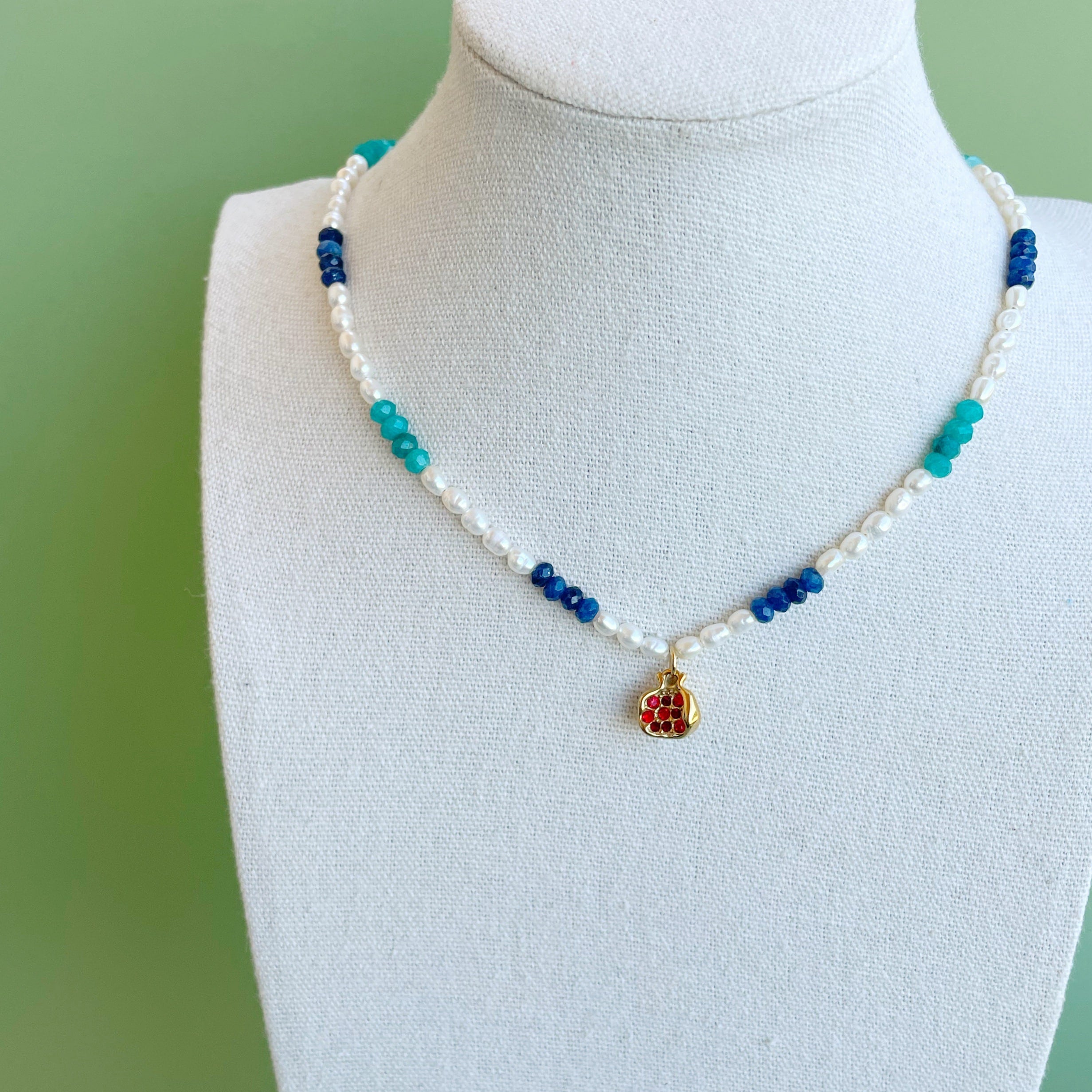 Collar perlas “Azulea”