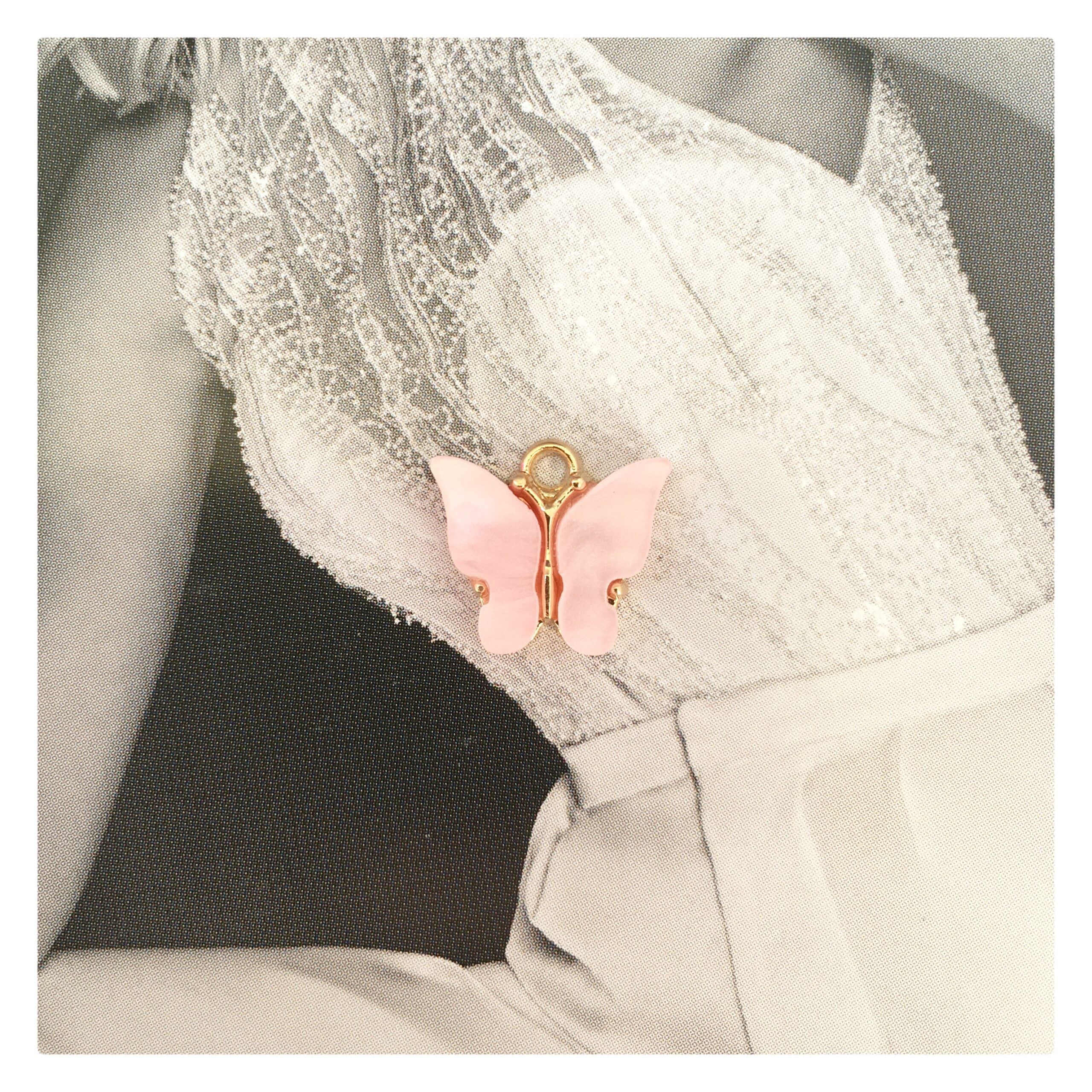 “Papillons” Rosa Claro
