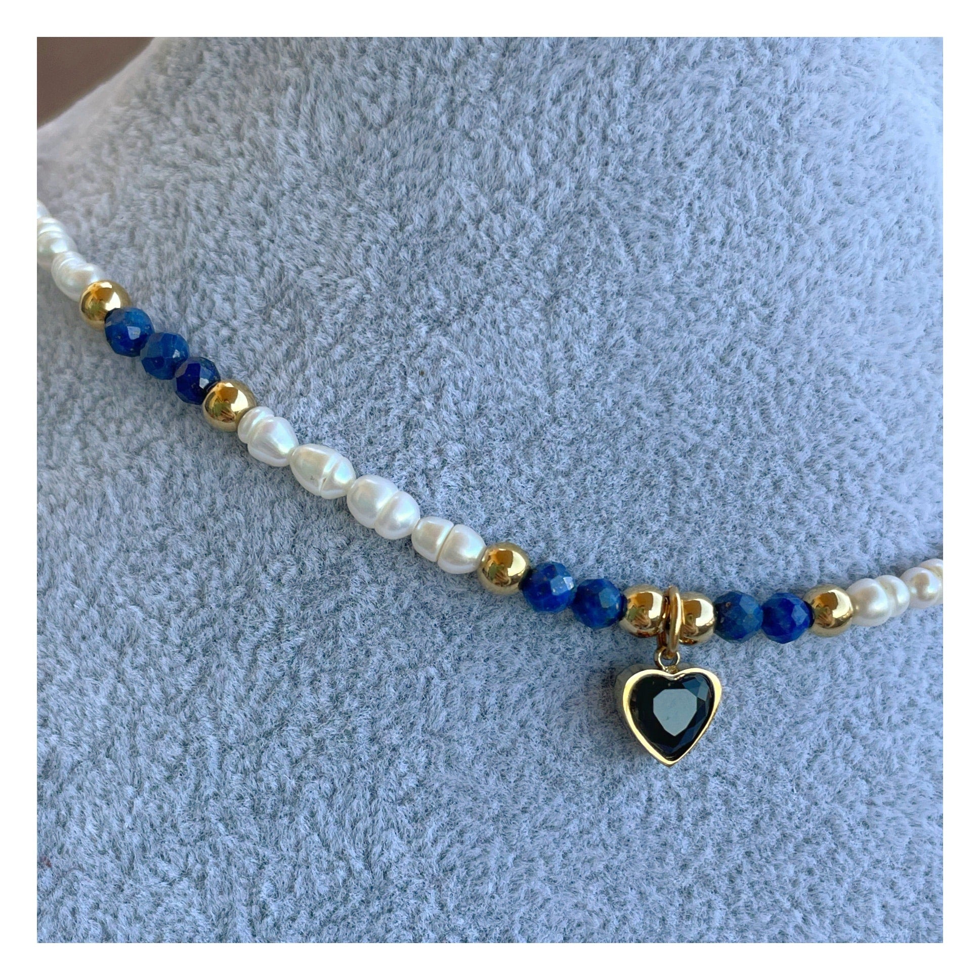 Collar perlas “Índigo”