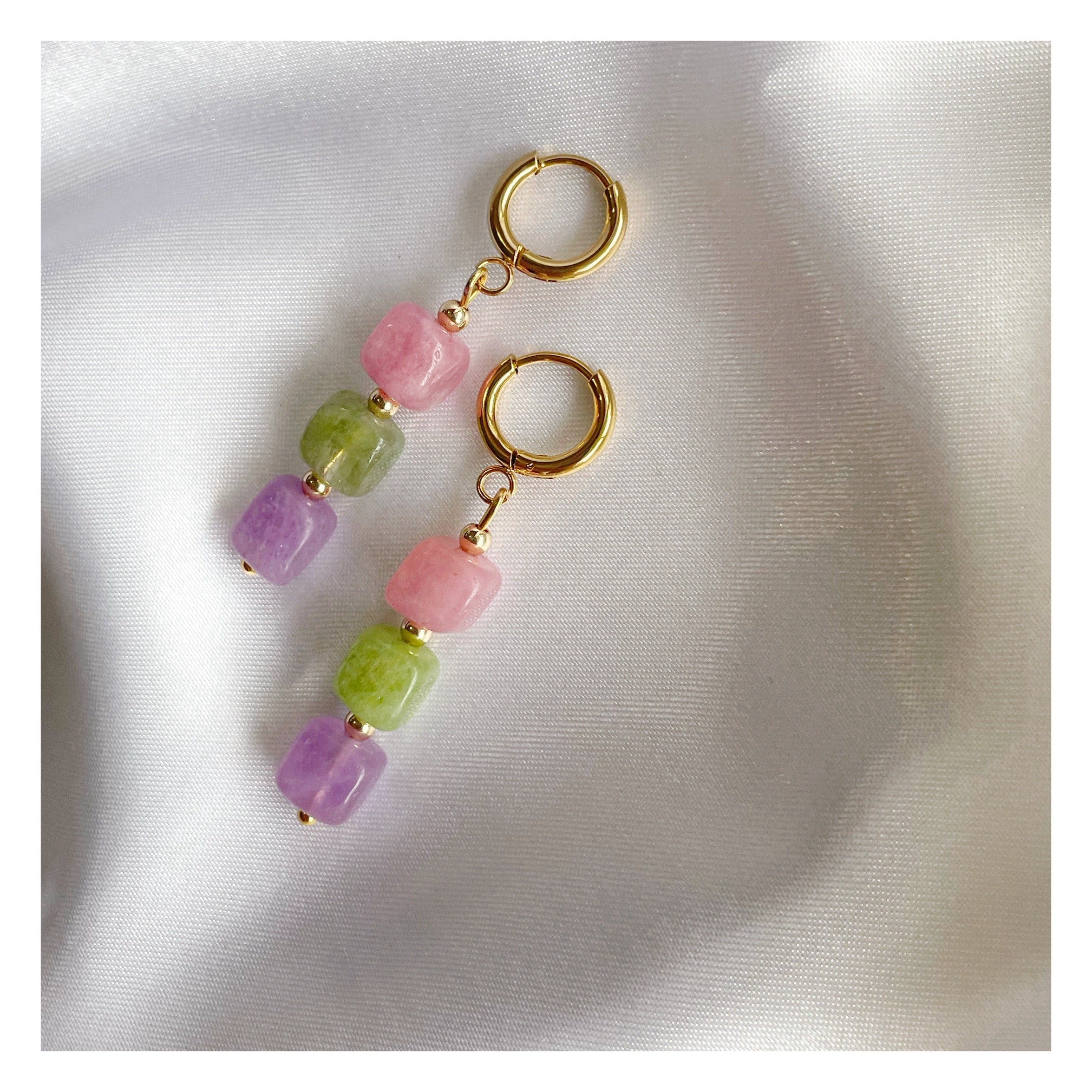 Pendientes de piedras