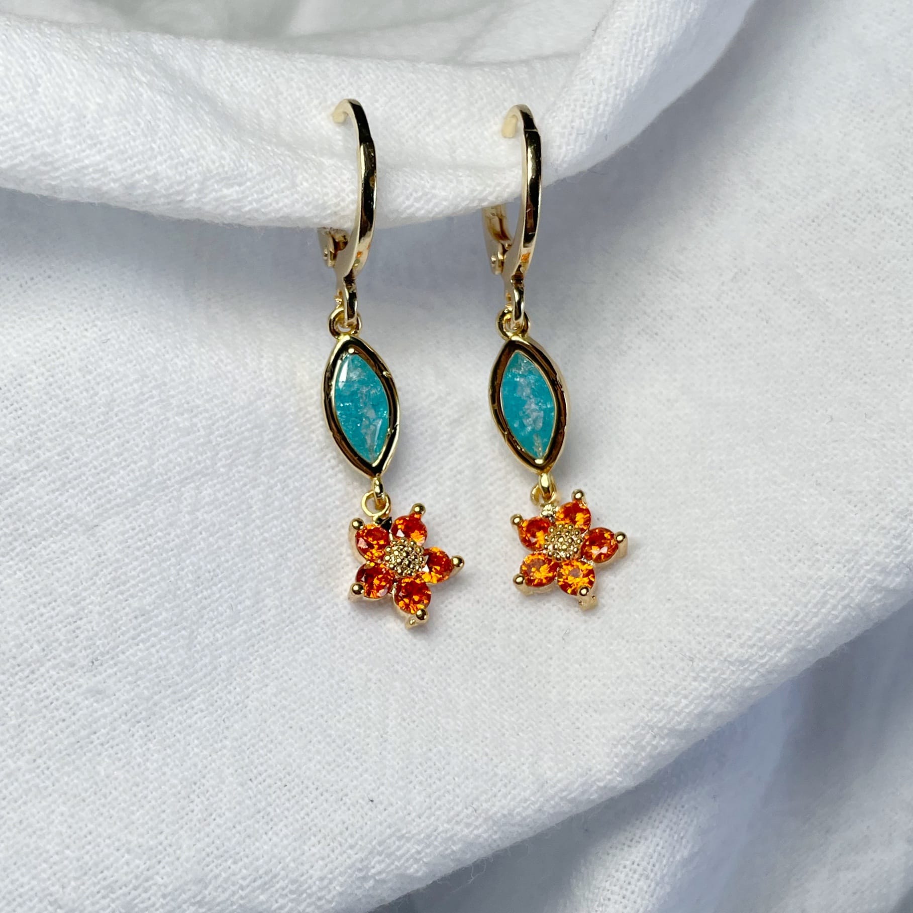 Pendientes “Florecillas” naranja y azul