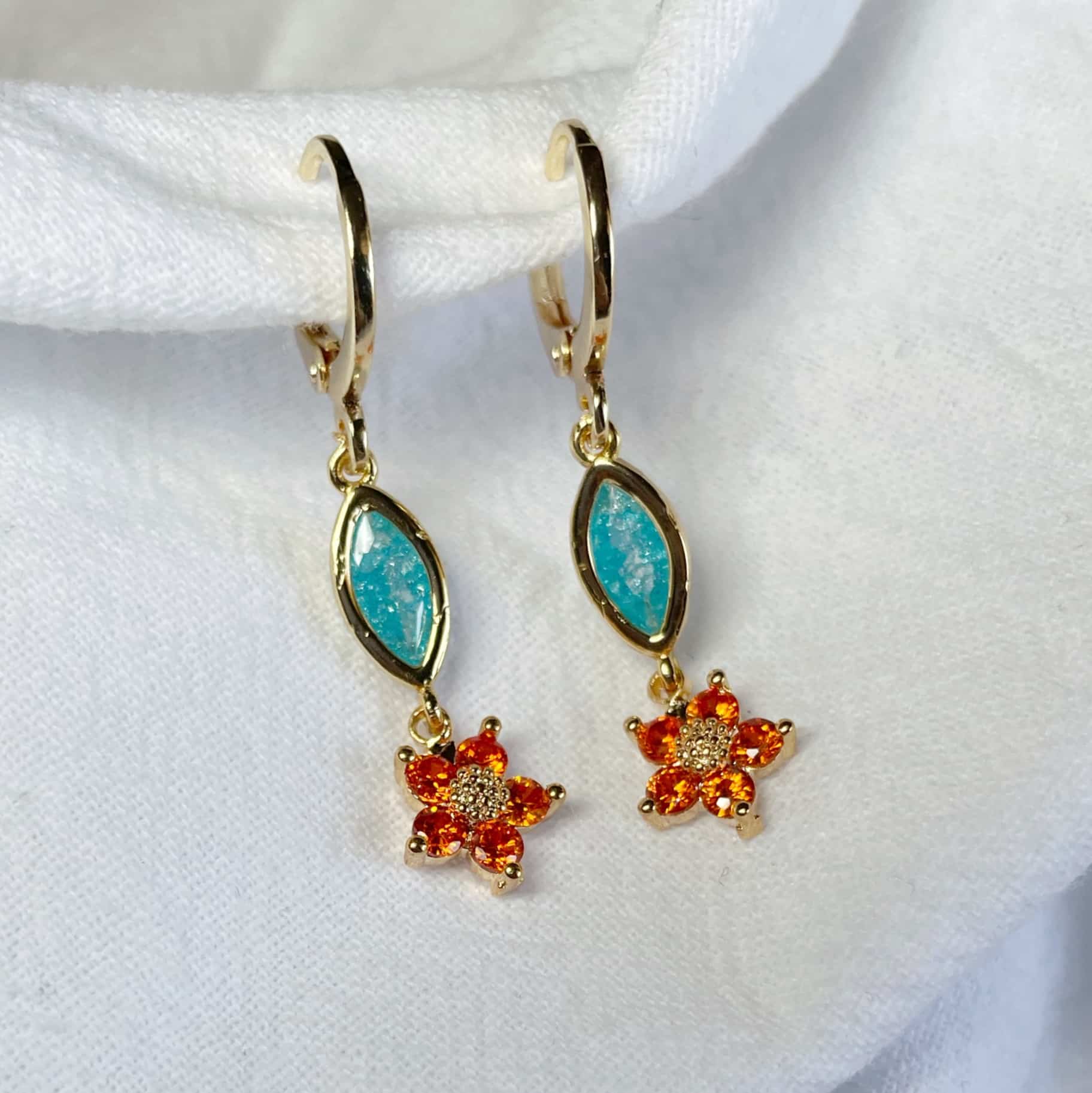 Pendientes “Florecillas” naranja y azul