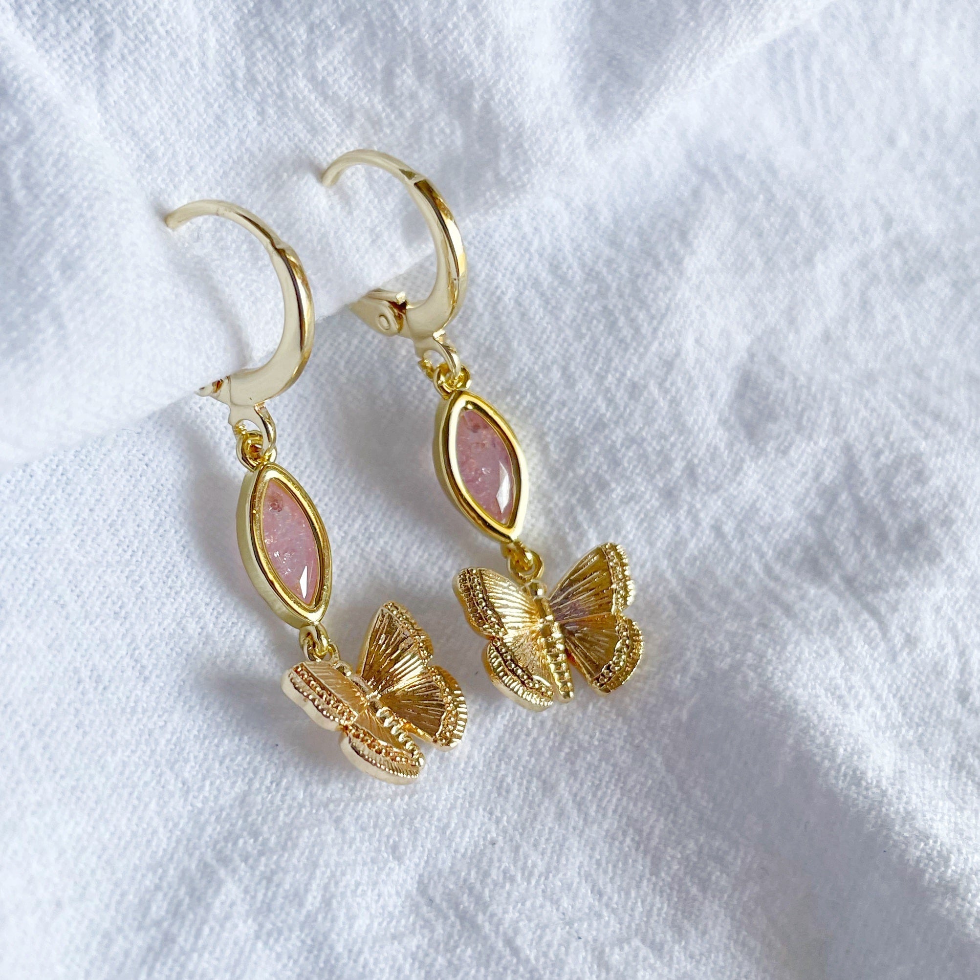 Pendientes “Mariposita” rosa